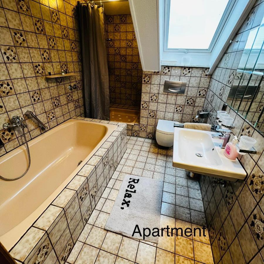 Haus Loehrberg Hotel Hemer Bagian luar foto